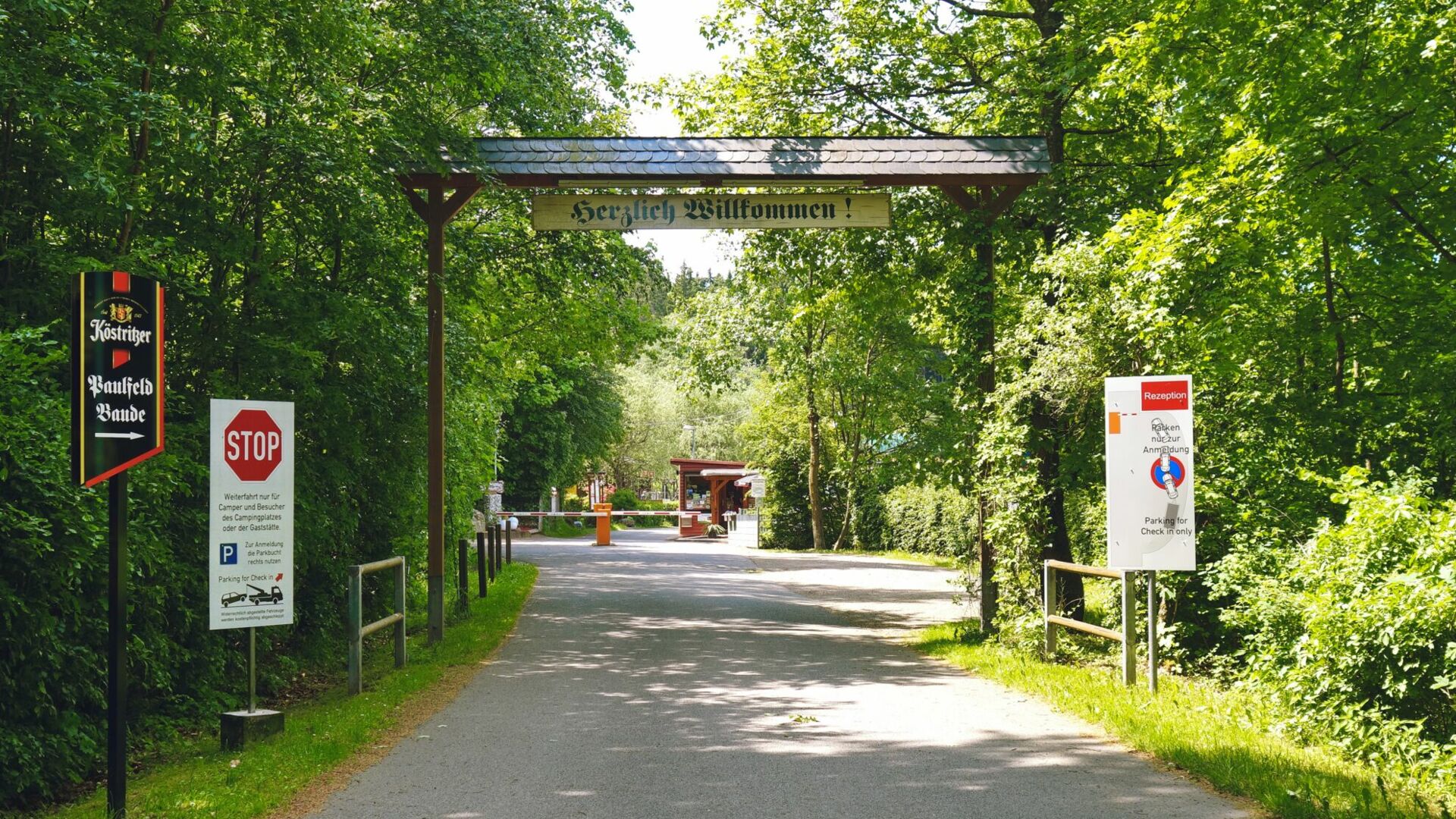 Ansicht Einfahrt- Campingplatz Paulfeld