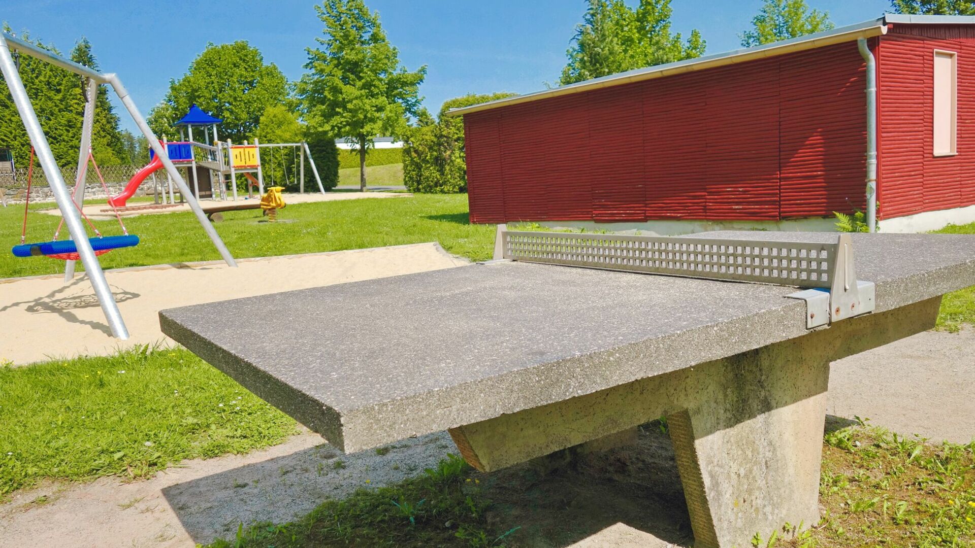 Tischtennis auf dem Campingplatz Paulfeld