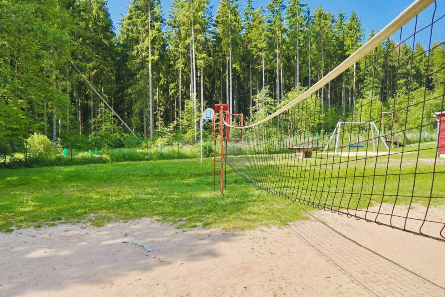 Volleyballfeld auf dem Campingplatz Paulfeld